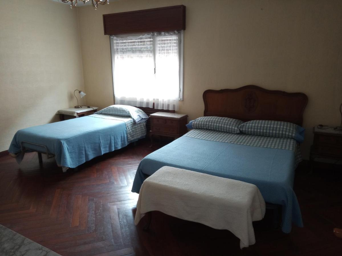 Pension Los Pinos กิฮอน ภายนอก รูปภาพ