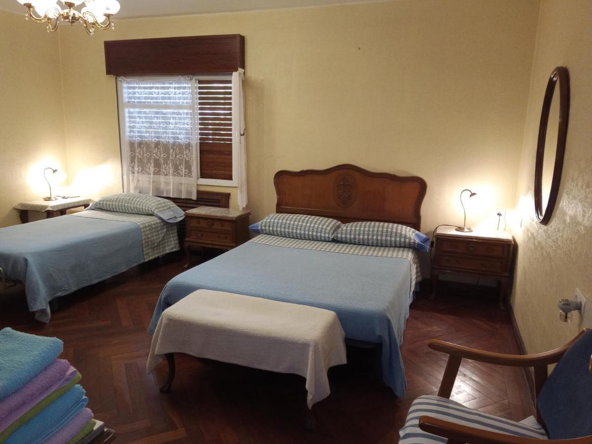 Pension Los Pinos กิฮอน ภายนอก รูปภาพ